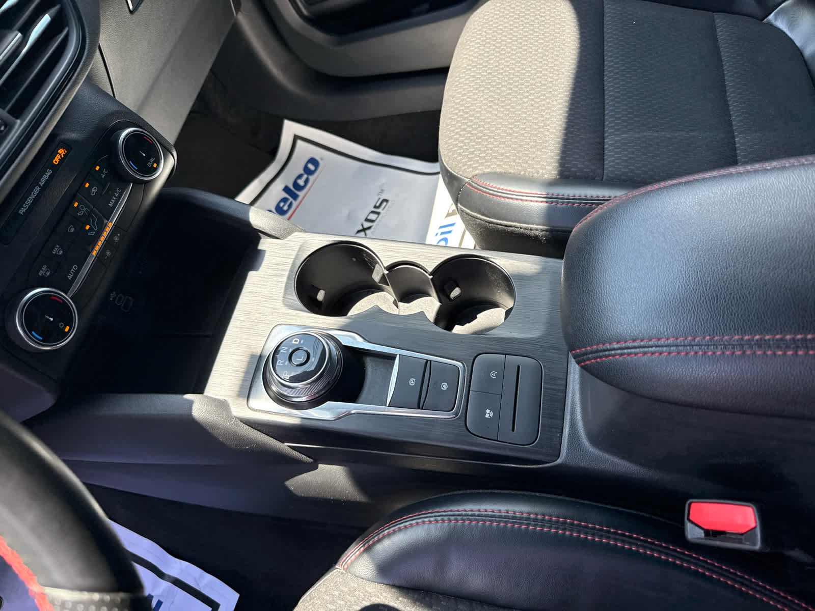 Used 2024 Ford Escape ST-Line FWD image 11