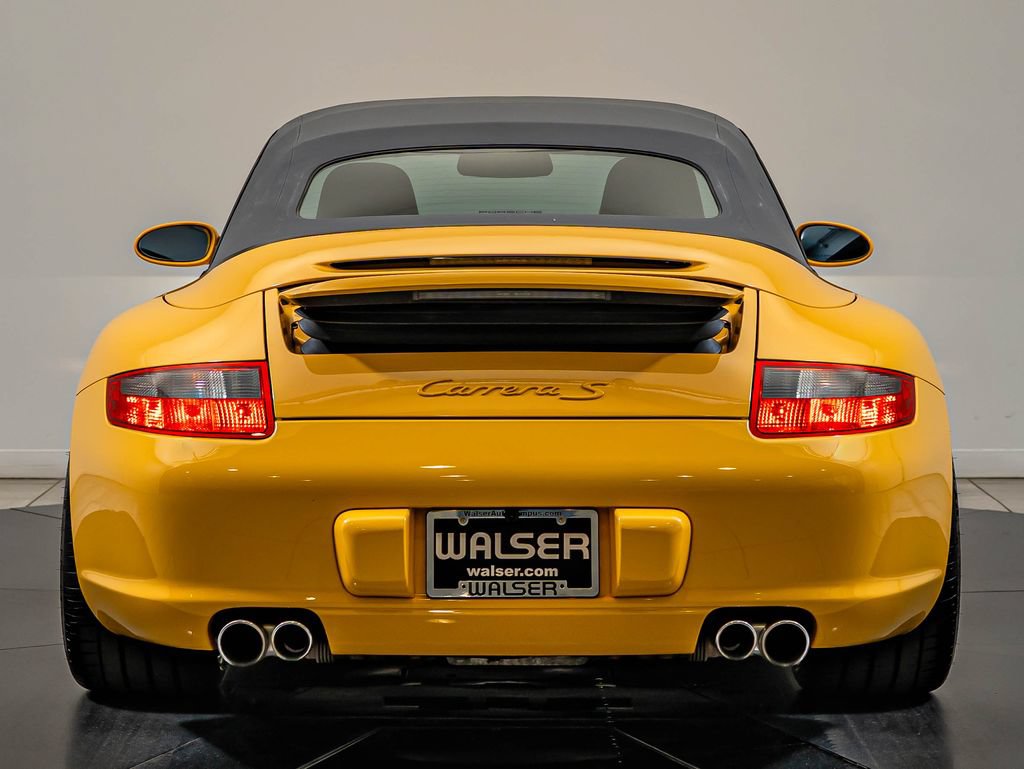 Used 2007 Porsche 911 Carrera S RWD image 7