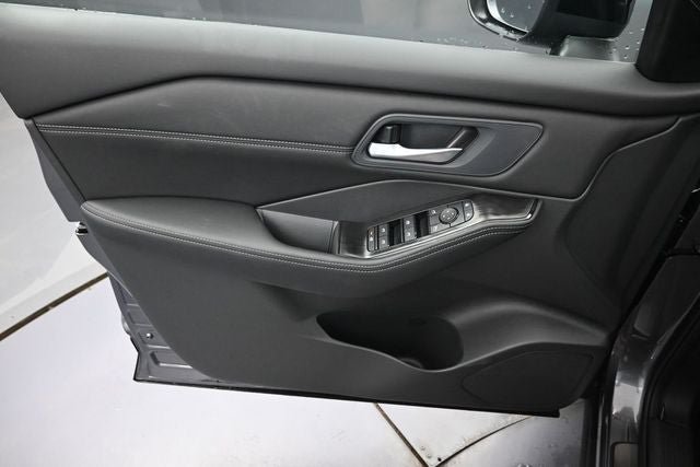 New 2026 Nissan Rogue Dark Armor AWD/4WD image 25