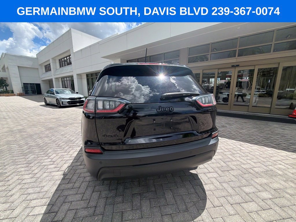 Used 2023 Jeep Cherokee Altitude Lux AWD/4WD image 8