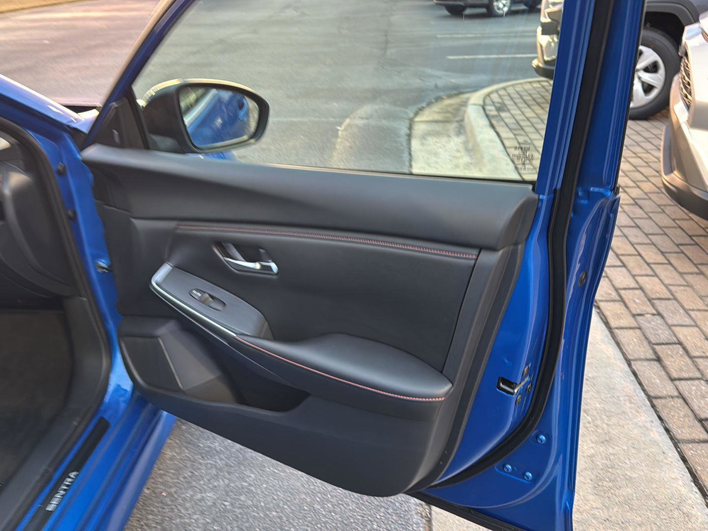 Used 2024 Nissan Sentra SR image 12