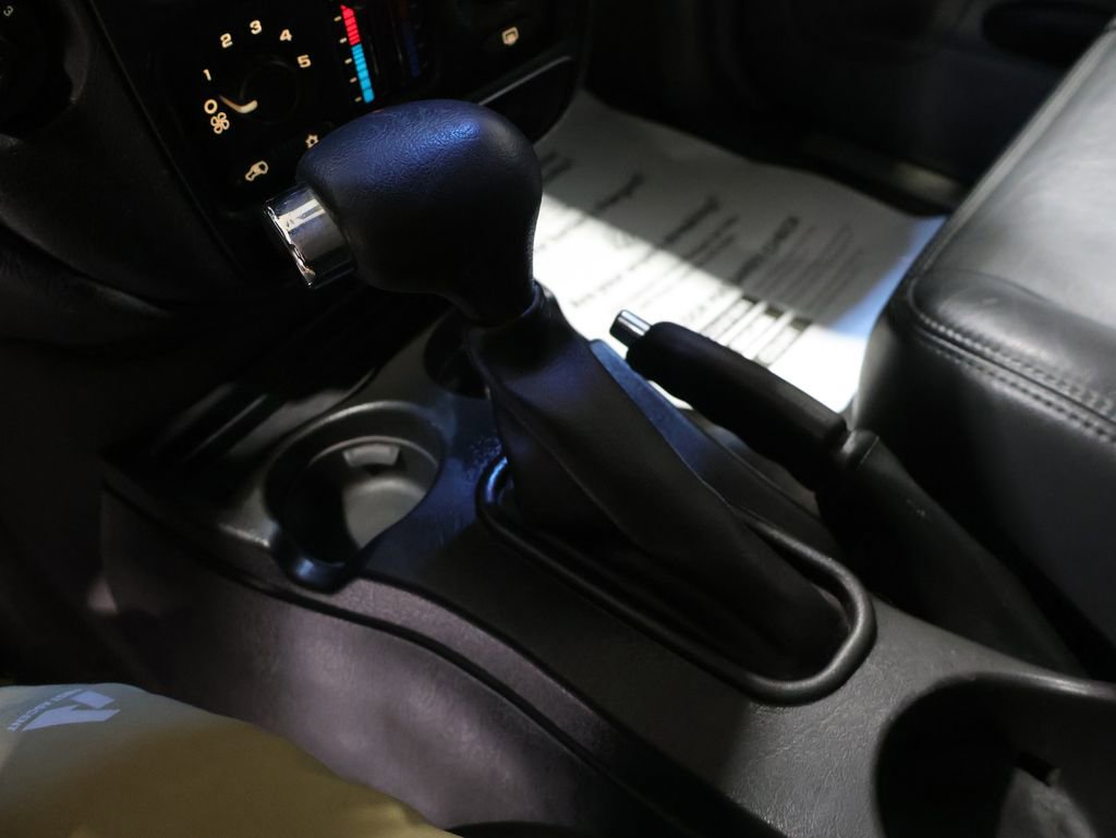 Used 2005 Chevrolet TrailBlazer LS w/ LS Preferred Equipment Group image 25