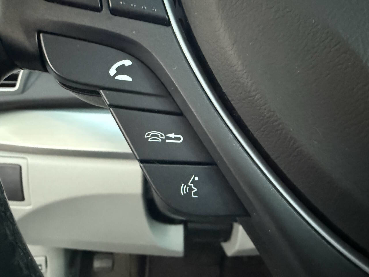 Used 2017 Acura RDX AWD w/ Technology Package image 31