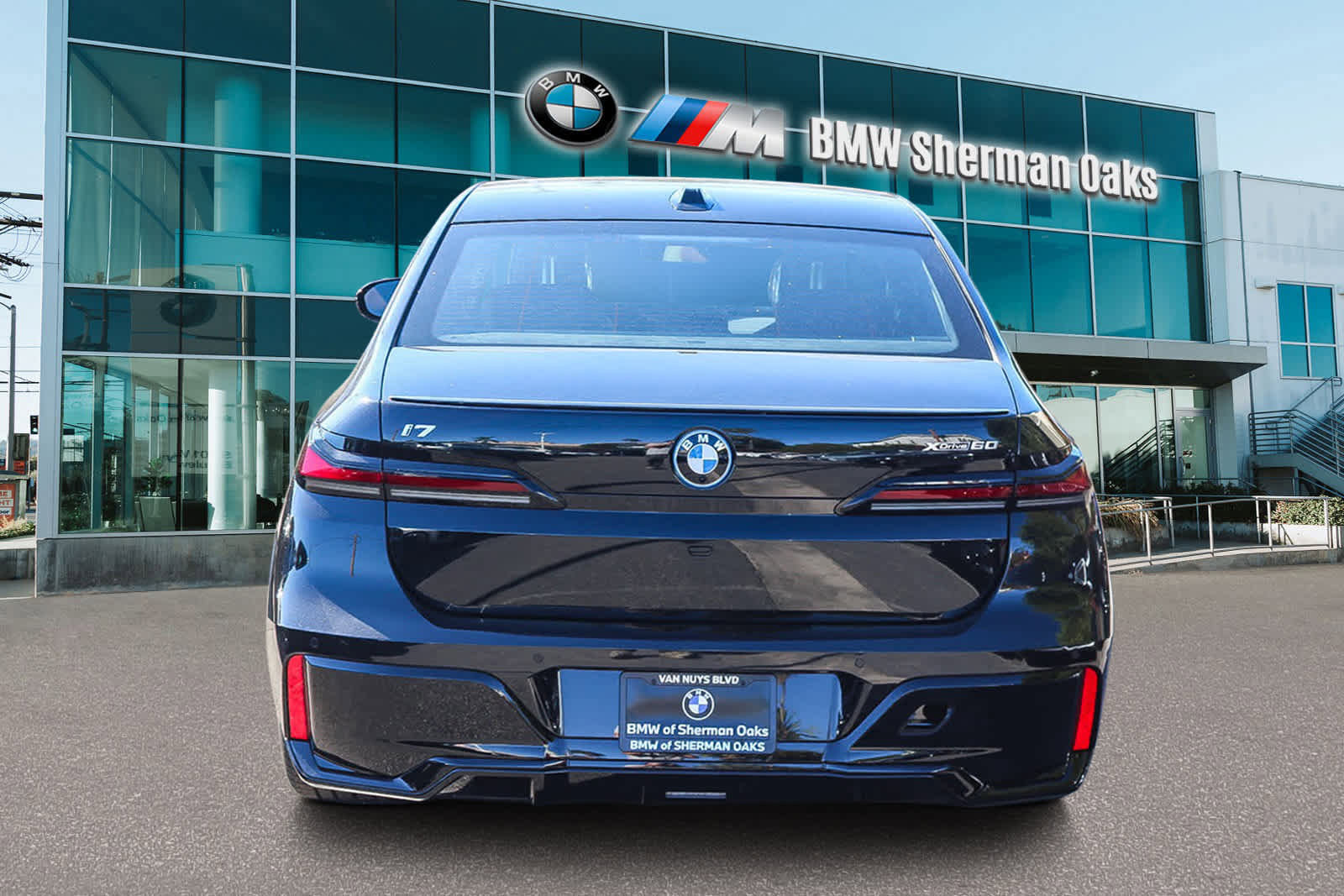 New 2026 BMW i7 xDrive60 image 5