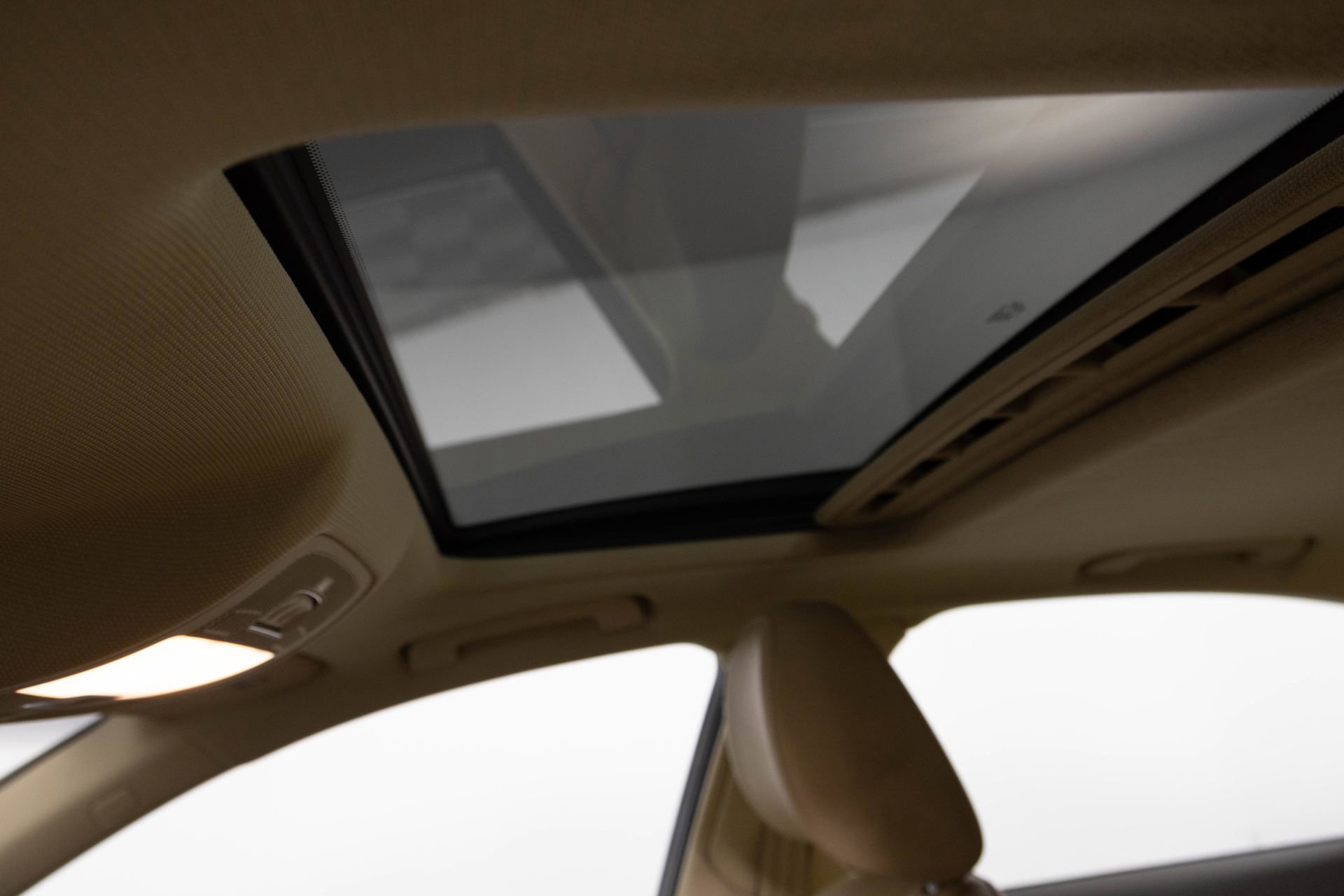 Used 2014 Audi A4 2.0T Premium Plus image 25