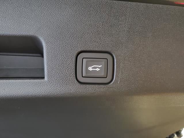 New 2026 Chevrolet Traverse LT w/ Sun and Wheel Package image 10