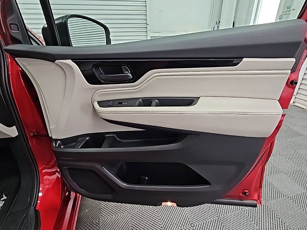 New 2026 Honda Odyssey Touring image 42
