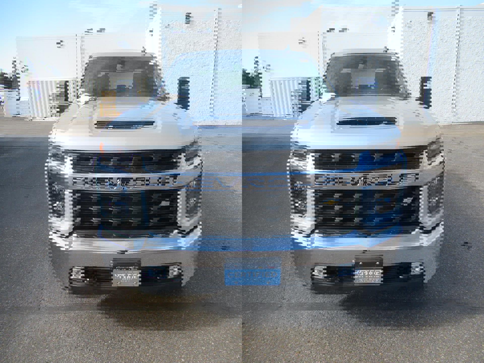 Certified 2022 Chevrolet Silverado 3500 LT w/ Convenience Package image 2