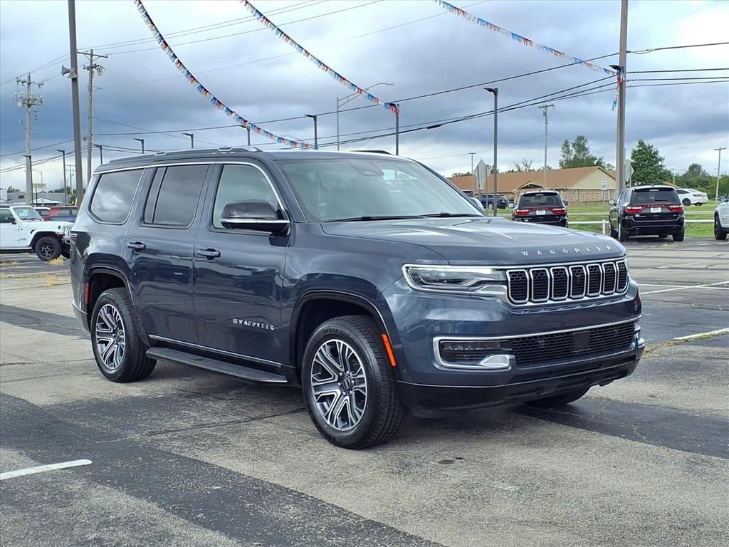 New 2025 Jeep Wagoneer 4WD w/ Convenience Group I