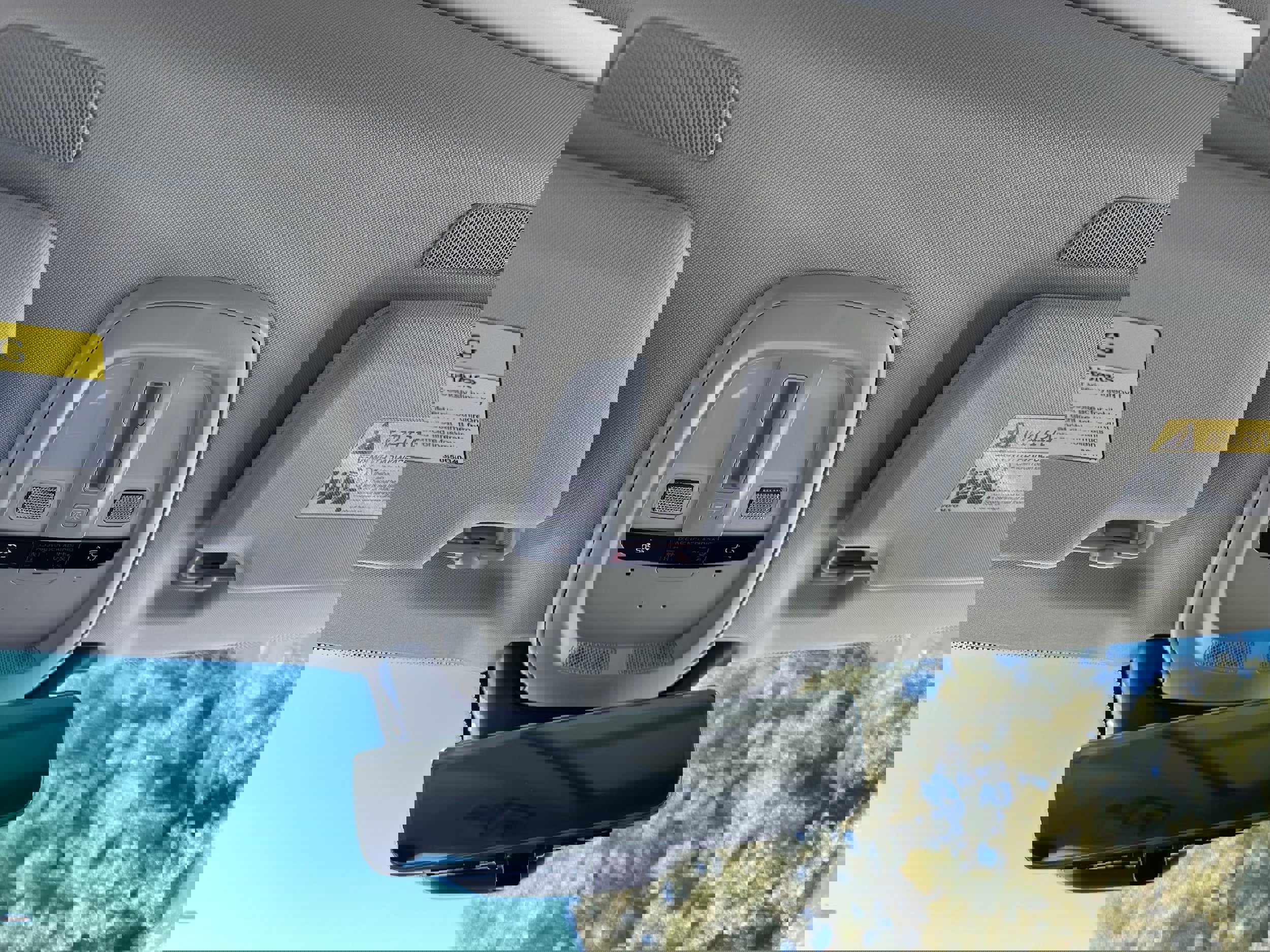 New 2026 Volvo XC90 B5 Core image 16