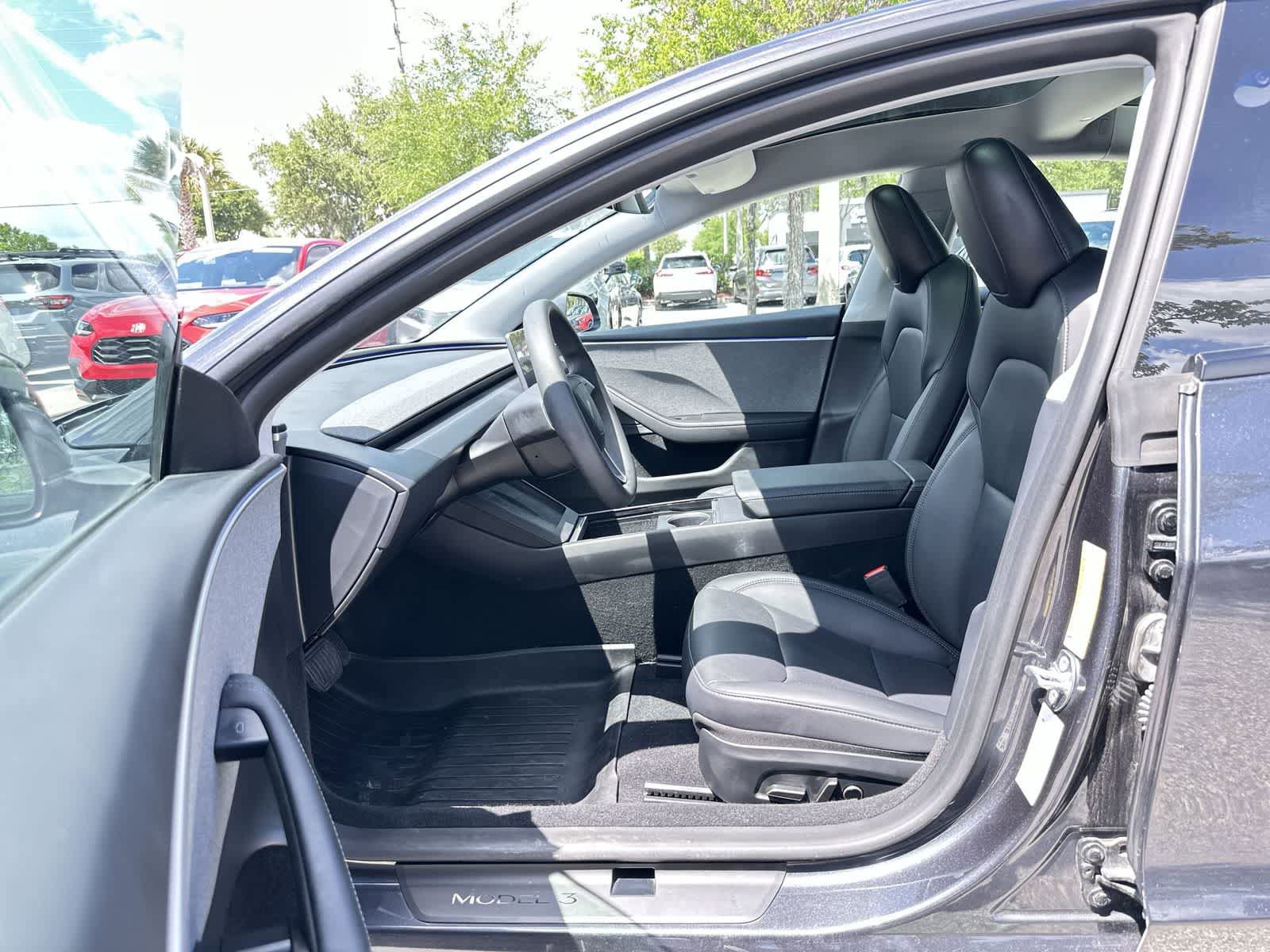Used 2025 Tesla Model 3 Long Range RWD image 2