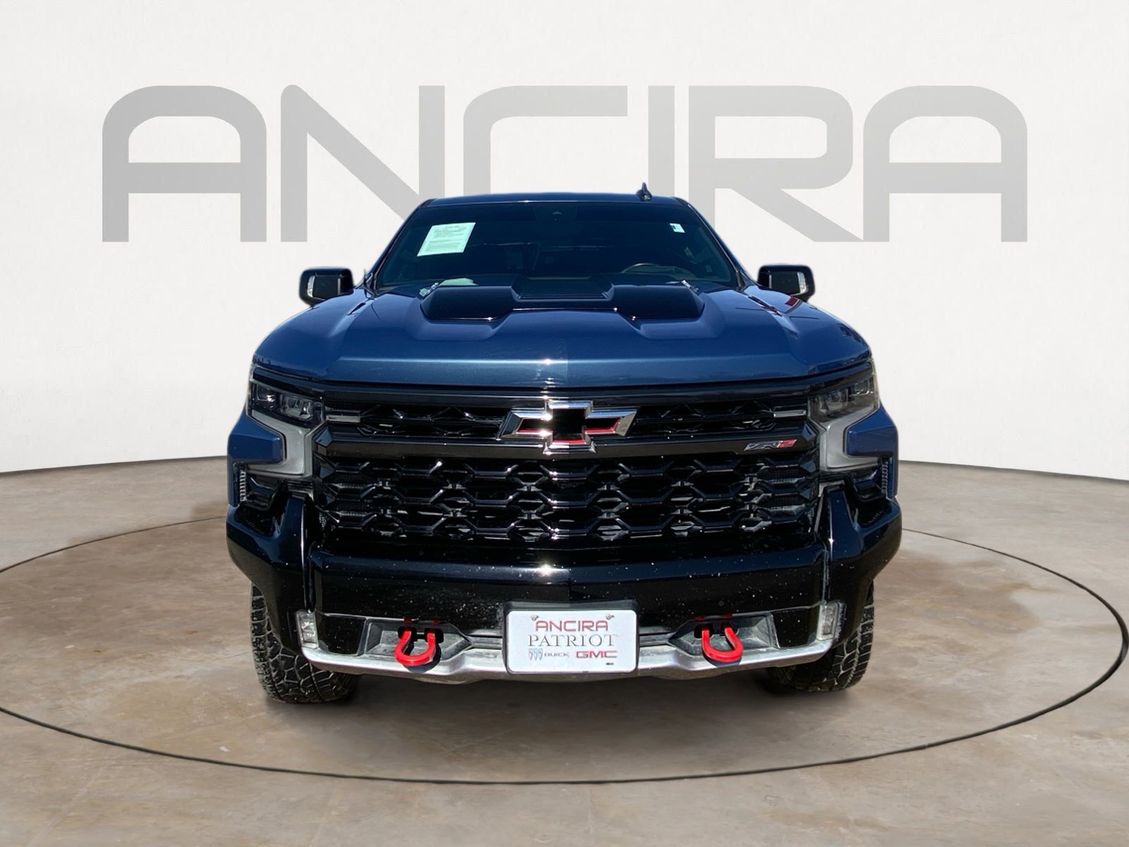 Used 2024 Chevrolet Silverado 1500 ZR2 w/ Technology Package image 5