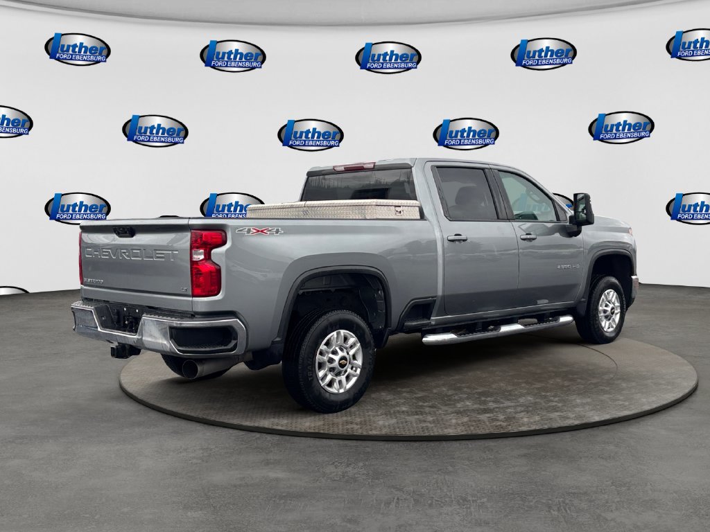 Used 2024 Chevrolet Silverado 2500 LT w/ Convenience Package AWD/4WD image 5