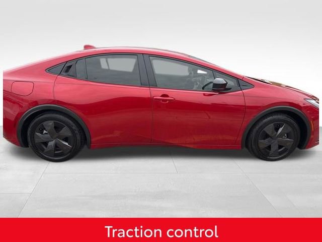 Used 2025 Toyota Prius Plug-In Hybrid image 8