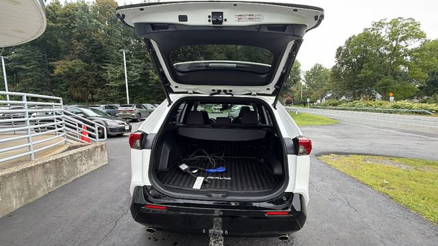 Used 2023 Toyota RAV4 SE w/ Weather & Moonroof Package AWD/4WD image 35