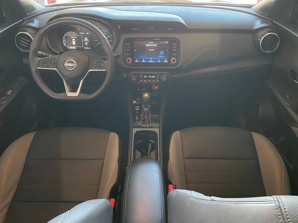 Certified 2024 Nissan Kicks SR w/ SR Premium Package FWD image 11