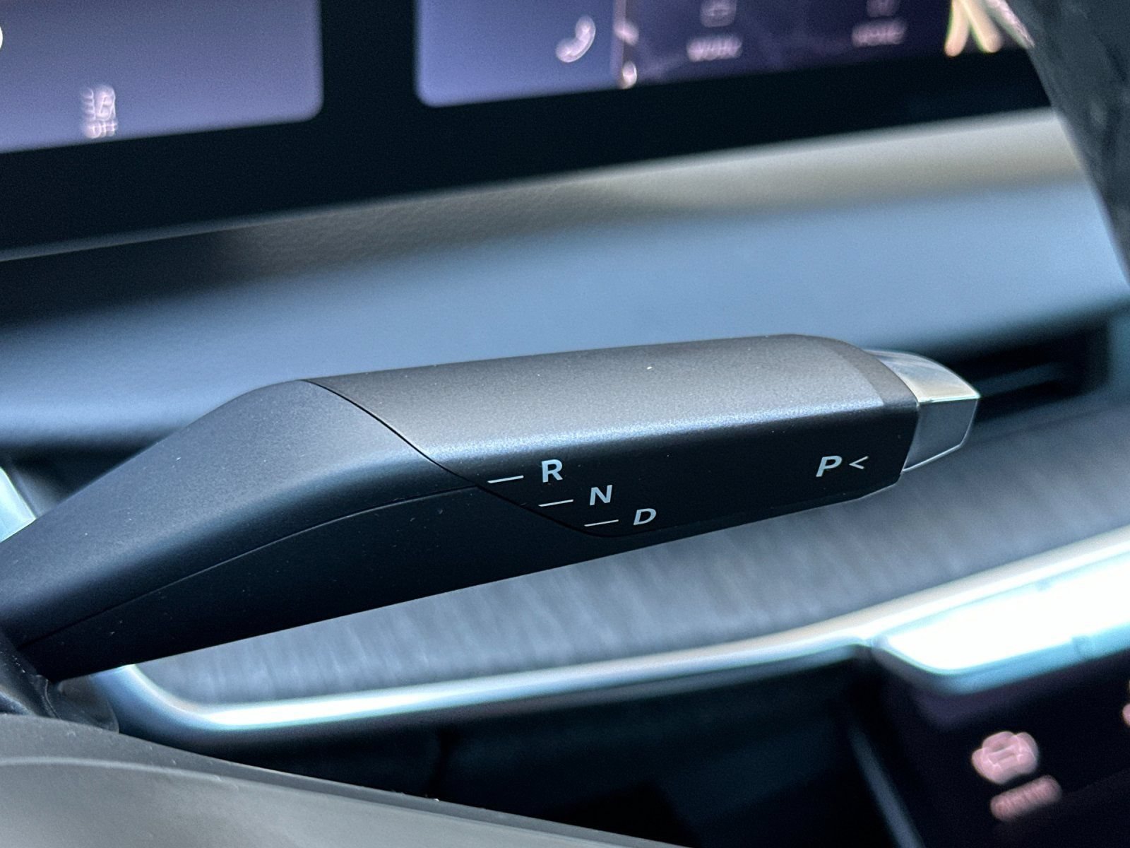 Used 2025 Lucid Air Touring AWD/4WD image 23