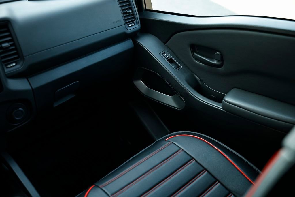 Used 2023 Nissan Frontier S w/ Technology Package image 28