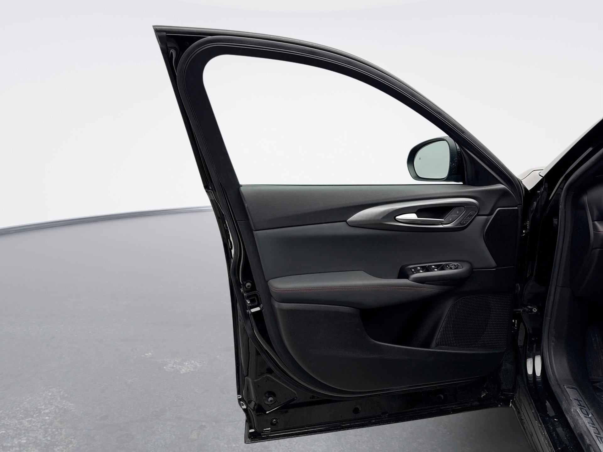 Used 2024 Dodge Hornet R/T image 9