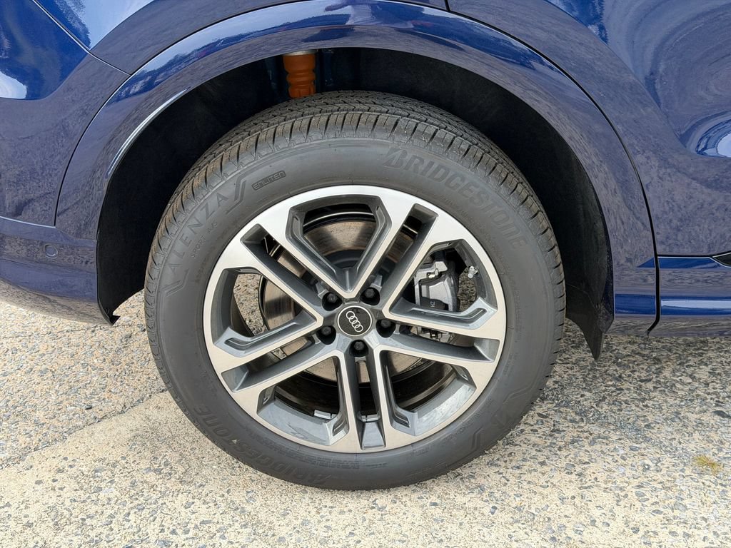 New 2026 Audi Q5 Premium AWD/4WD image 6