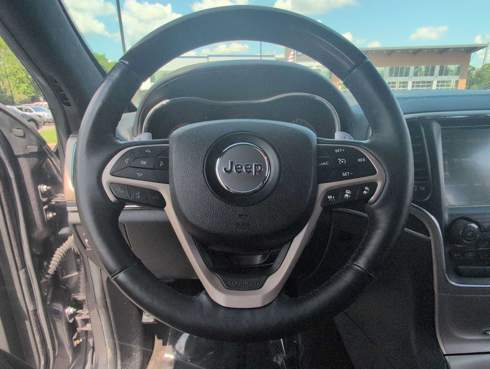 Used 2014 Jeep Grand Cherokee Summit AWD/4WD image 23