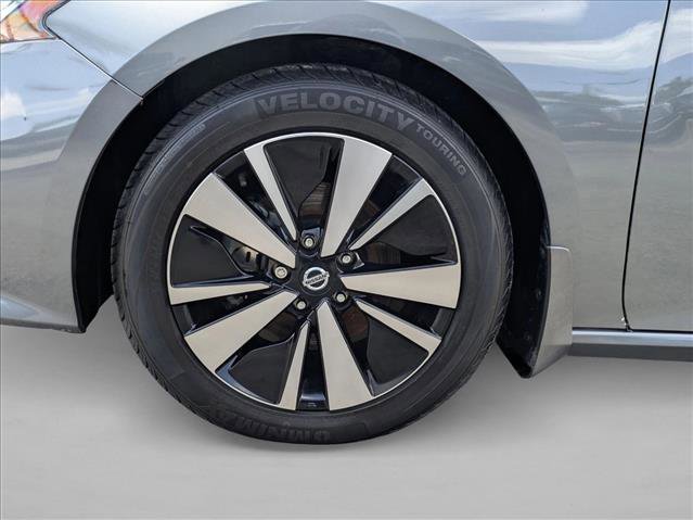 Certified 2021 Nissan Altima 2.5 SV image 22