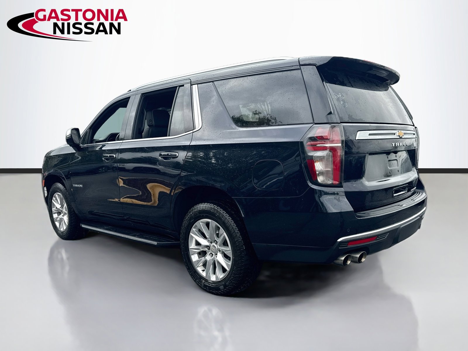Used 2023 Chevrolet Tahoe Premier RWD image 6