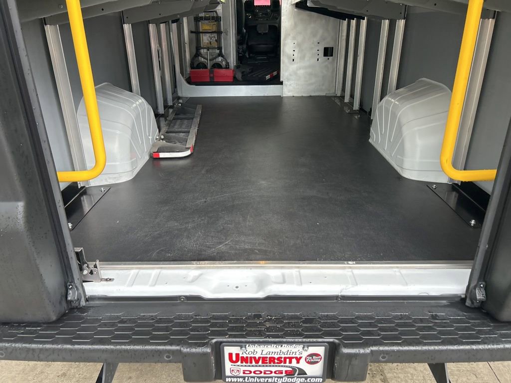 Used 2024 RAM ProMaster 3500 w/ Delivery Van Package image 27