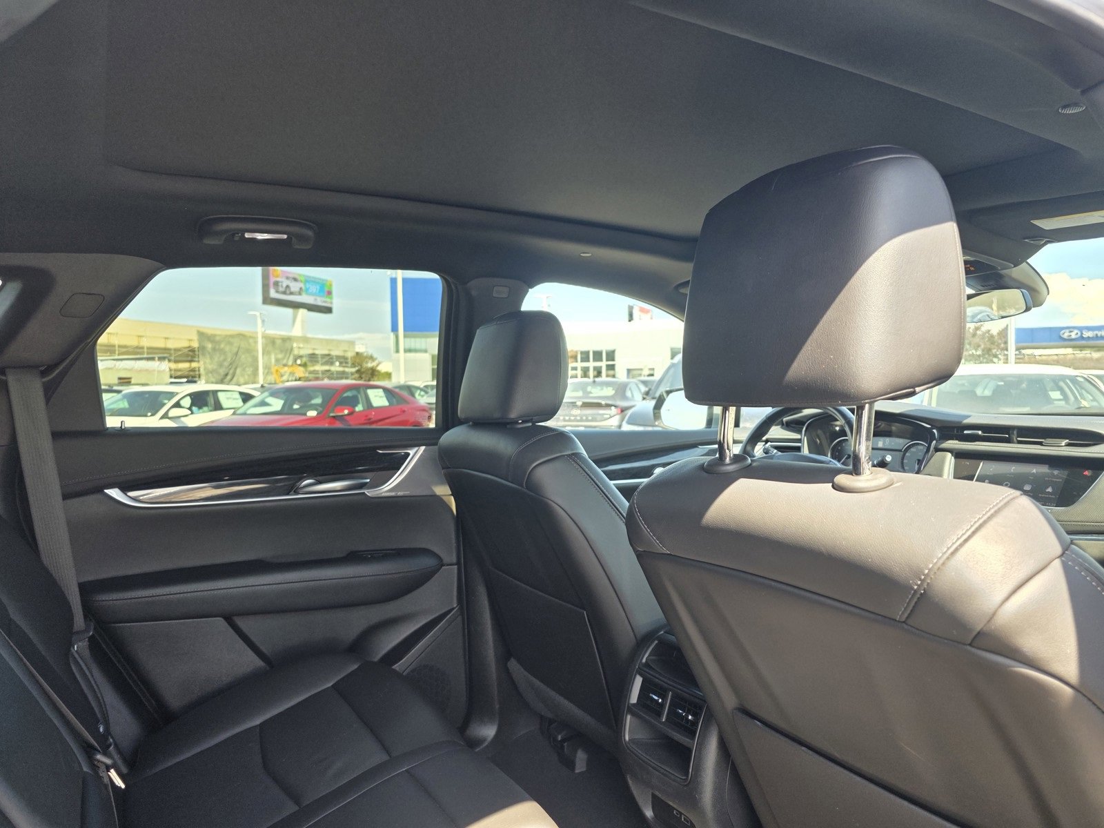 Used 2023 Cadillac XT5 Premium Luxury image 15