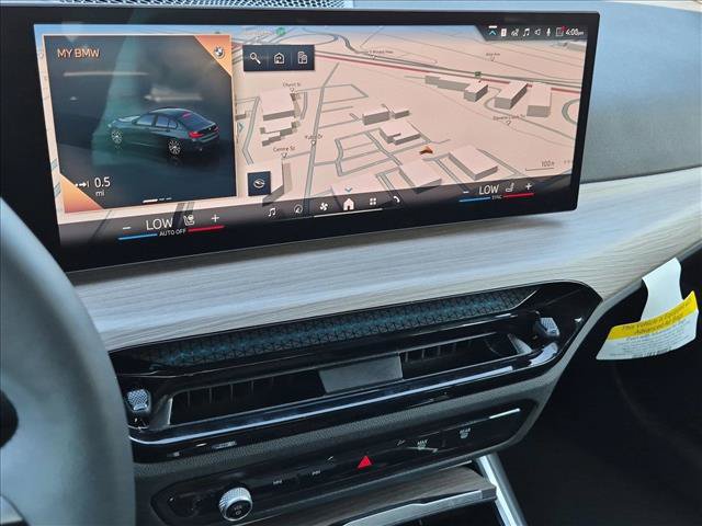 Used 2026 BMW 330i xDrive Sedan w/ Premium Package AWD/4WD image 15