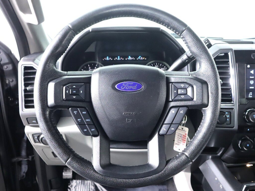 Used 2016 Ford F150 XLT w/ Equipment Group 302A Luxury AWD/4WD image 13