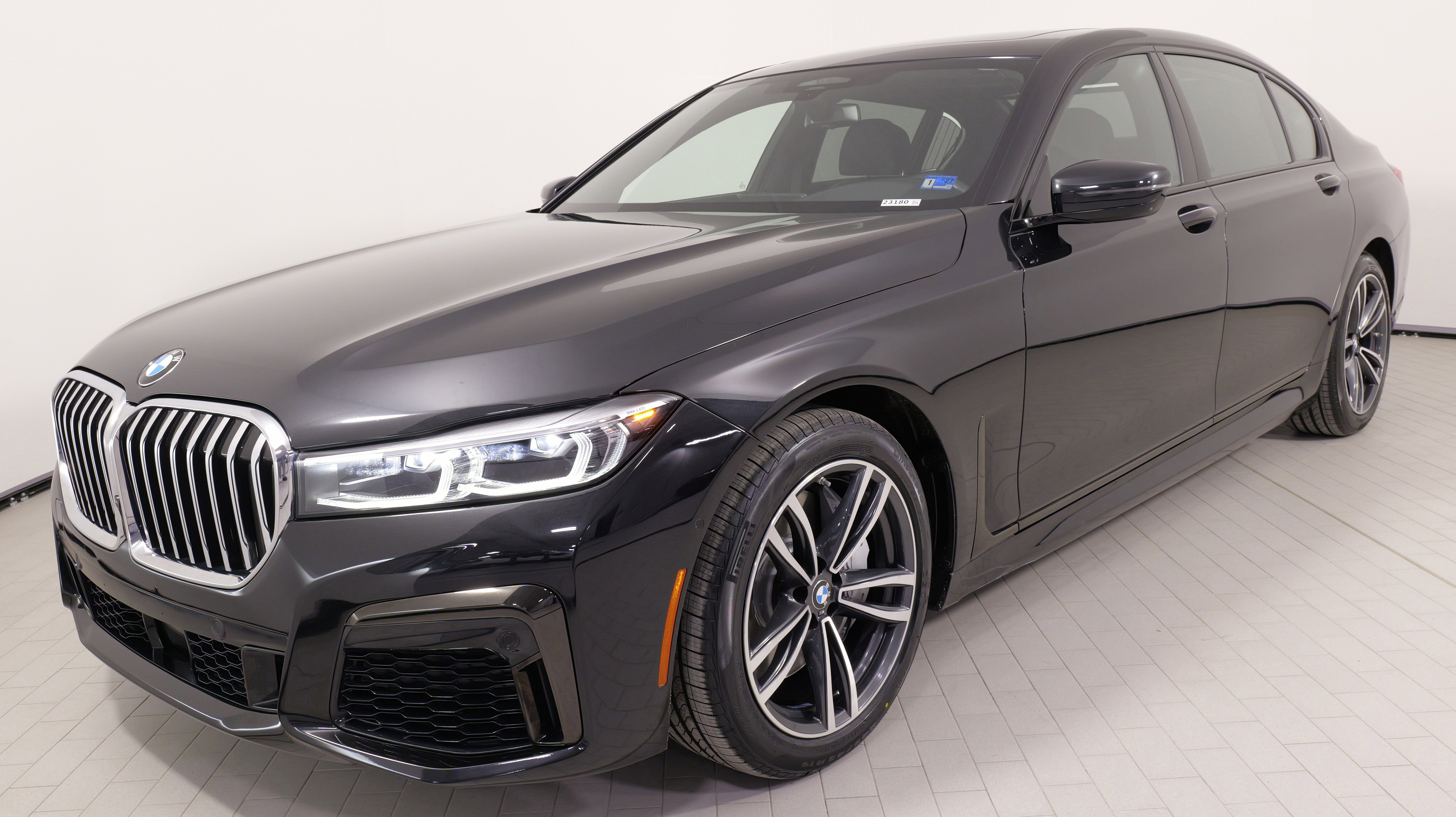 Used 2022 BMW 750i xDrive 750i xDrive w/ Executive Package image 4