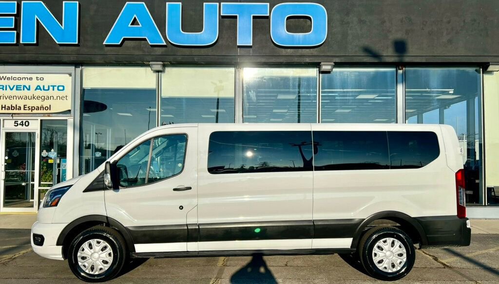 Used 2023 Ford Transit 350 XLT RWD image 2