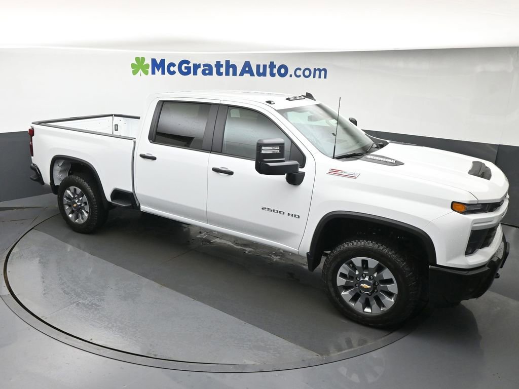 New 2026 Chevrolet Silverado 2500 Custom w/ Custom Value Package AWD/4WD image 3