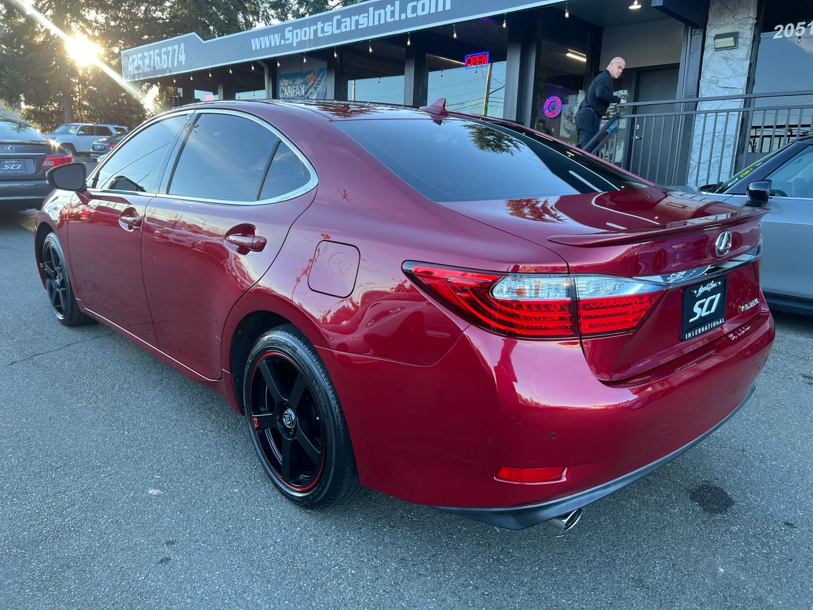 Used 2013 Lexus ES 350 350 w/ Luxury Pkg image 3