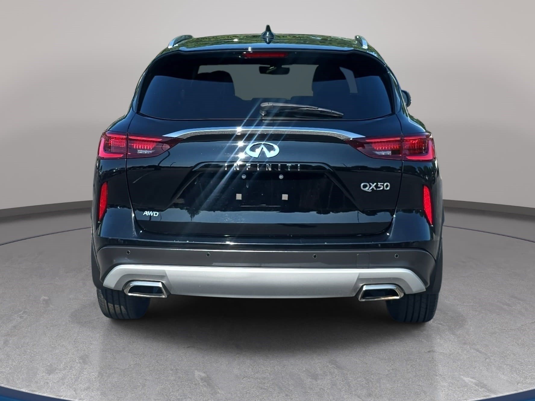 Used 2023 INFINITI QX50 Luxe AWD/4WD image 6