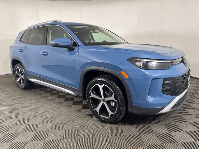 New 2026 Volkswagen Tiguan SE image 1