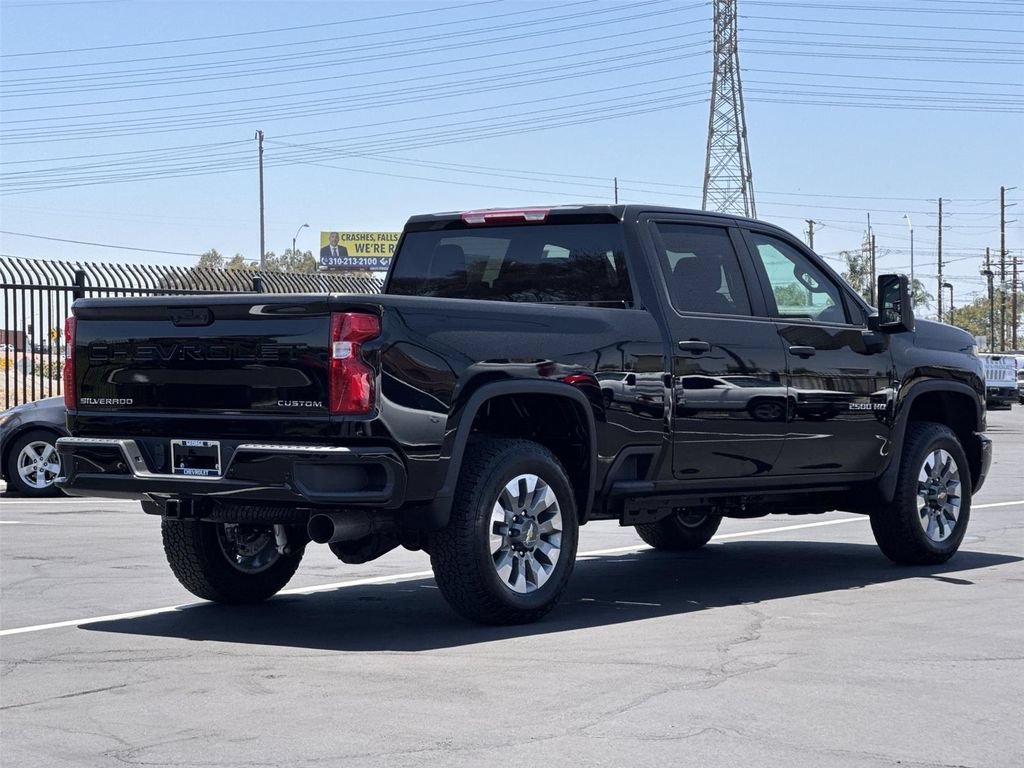 New 2026 Chevrolet Silverado 2500 Custom w/ Custom Value Package AWD/4WD image 5