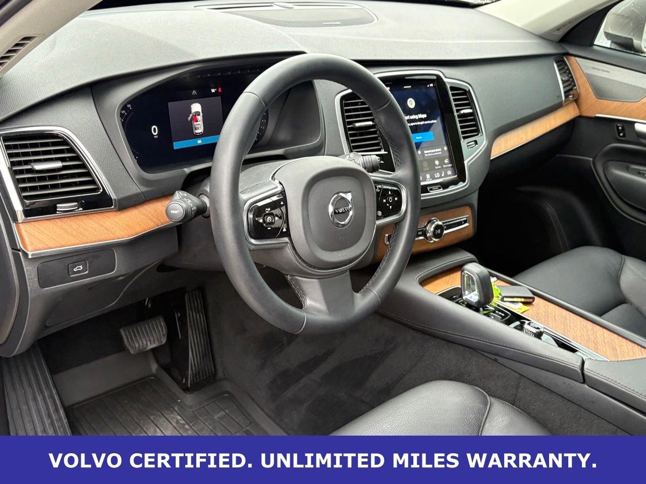 Certified 2024 Volvo XC90 B6 Plus w/ Protection Package Premier AWD/4WD image 16
