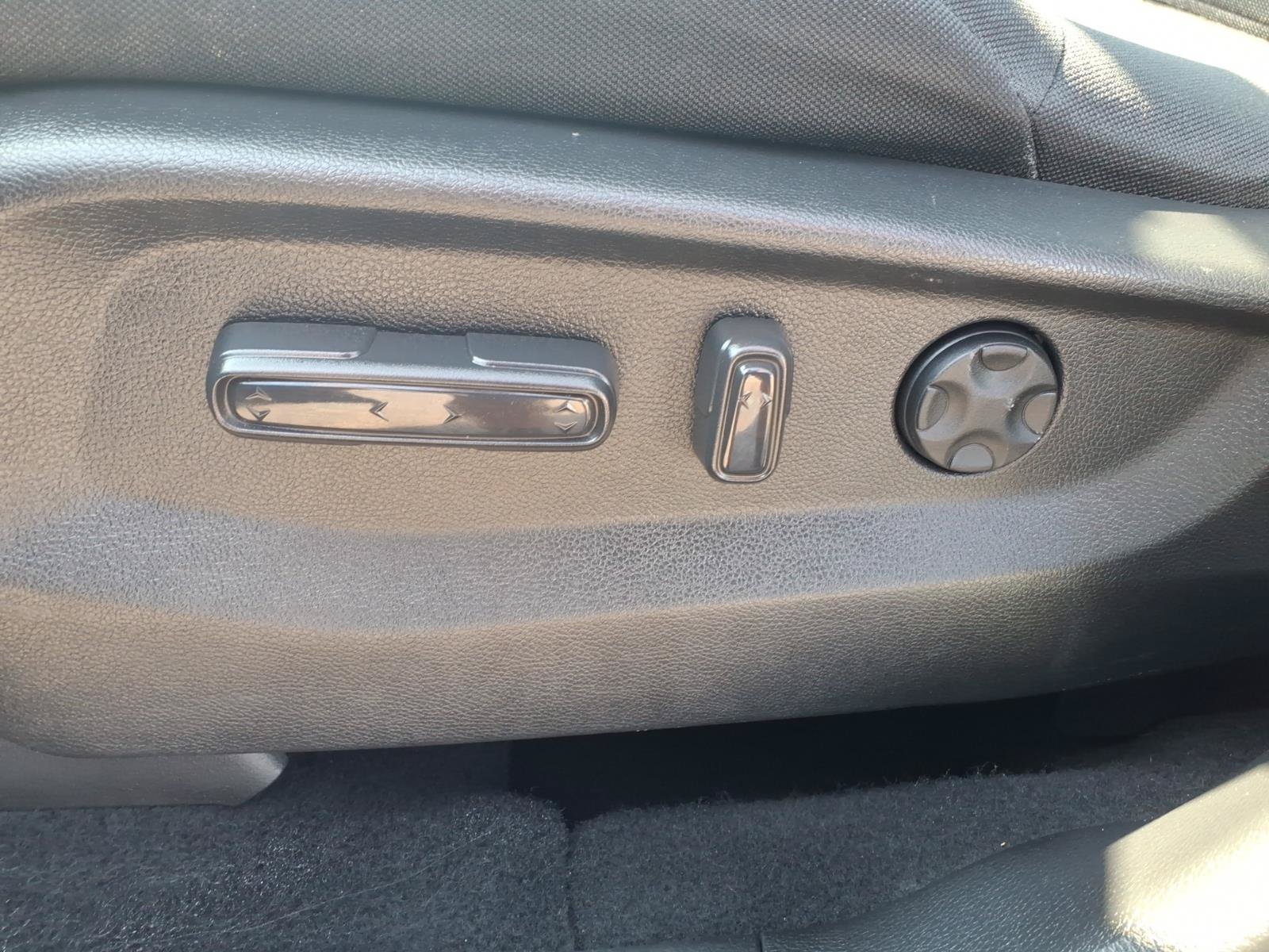 Used 2019 Honda CR-V EX image 17