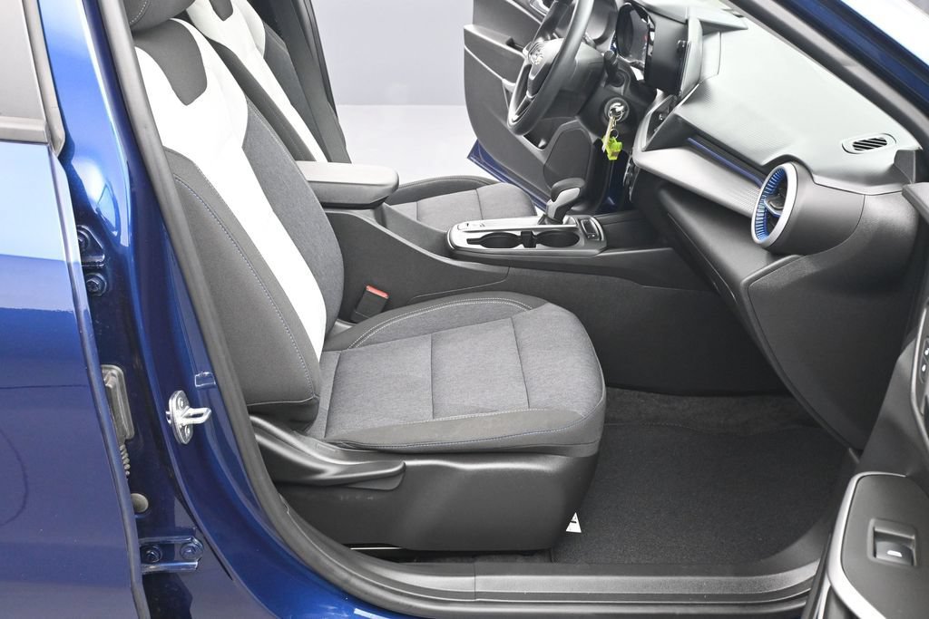 Certified 2024 Chevrolet Trax LS w/ LS Convenience Package FWD image 11
