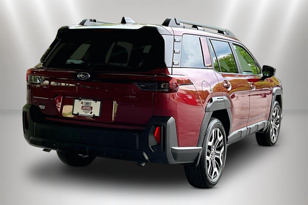 Certified 2026 Subaru Outback Touring XT AWD/4WD image 5