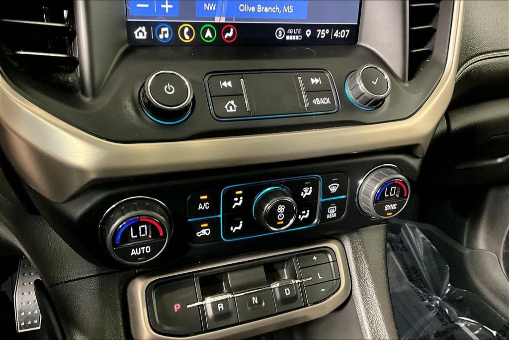 Used 2021 GMC Acadia Denali w/ Denali Ultimate Package image 33