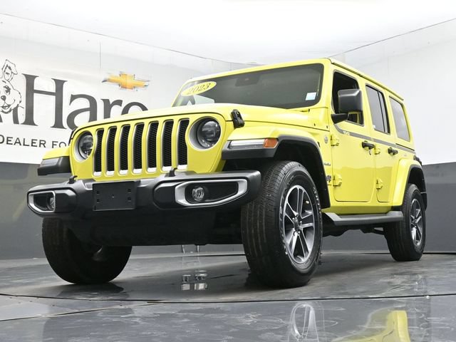Used 2023 Jeep Wrangler Unlimited Sahara w/ LED Lighting Group AWD/4WD image 4