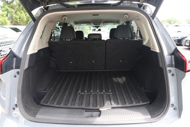 Certified 2025 Nissan Rogue SV AWD/4WD image 7