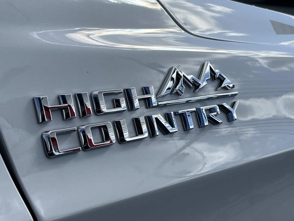 Certified 2025 Chevrolet Tahoe High Country image 10
