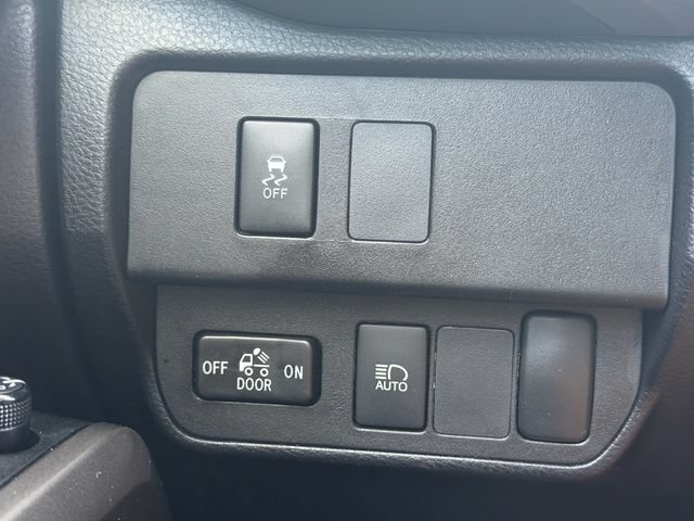 Used 2023 Toyota Tacoma SR5 w/ Technology Package RWD image 27