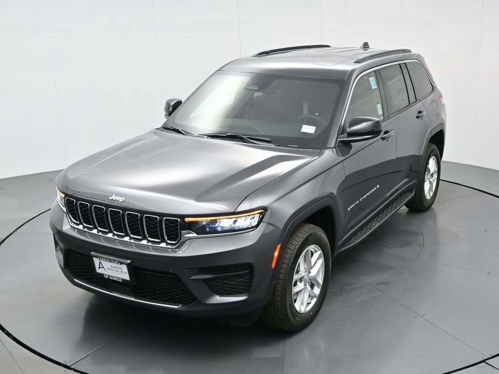 New 2025 Jeep Grand Cherokee Laredo X image 42