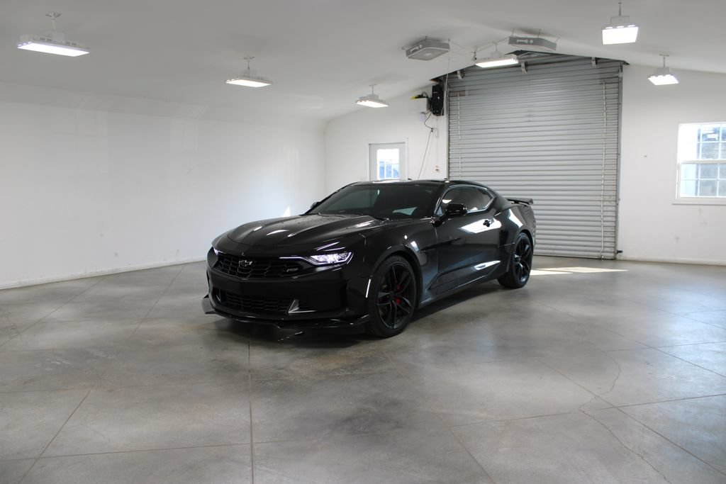 Used 2023 Chevrolet Camaro LT w/ RS Package RWD image 4