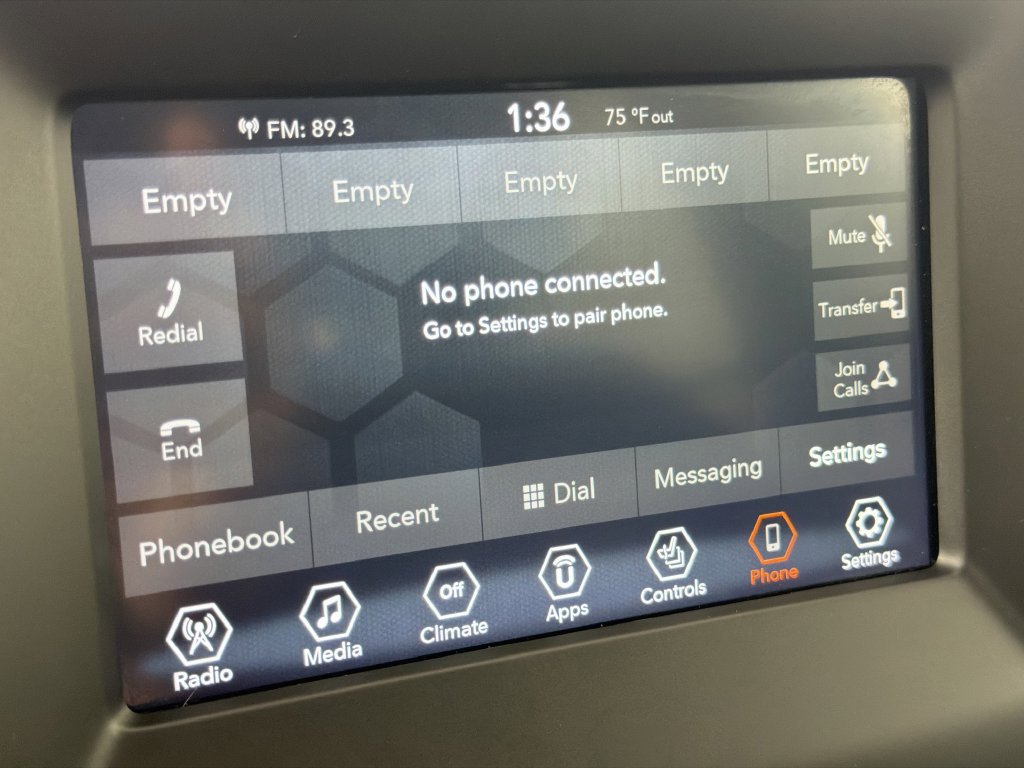 Used 2018 Jeep Compass Latitude w/ Popular Equipment Group AWD/4WD image 34